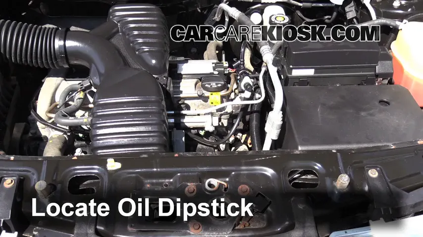 2005 Saturn Vue 2.2L 4 Cyl. Oil Check Oil Level